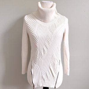 INC International Concepts Ivory Knit Turtle Neck Sweater with front zippers Sm